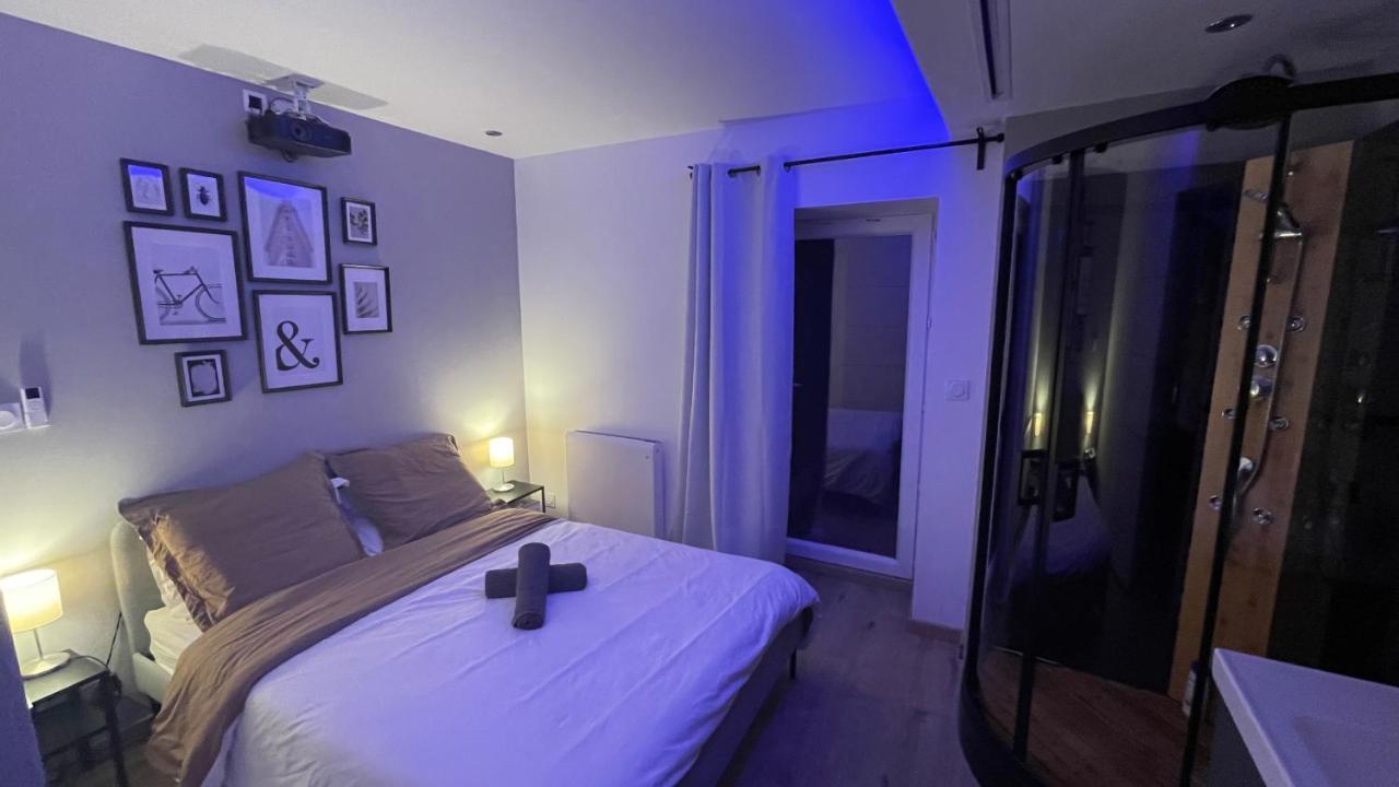 Bienvenue Chez Vous "Appartement Classe 2 Etoiles En Rdc Avec Espace Exterieur Et Parking" Dole Exterior photo